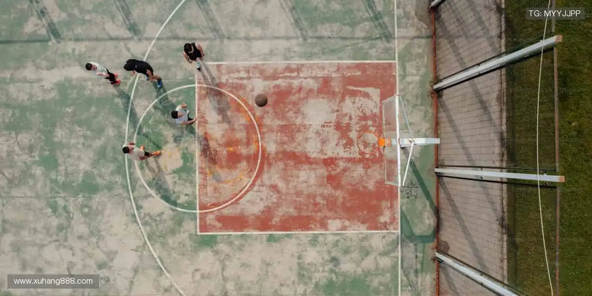 📱实时直播,比分秒报!💻随时随地,不错过每一个燃爆瞬间!